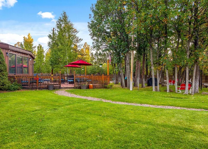 Juniper-santa Fe Upper By Roundhouse And *